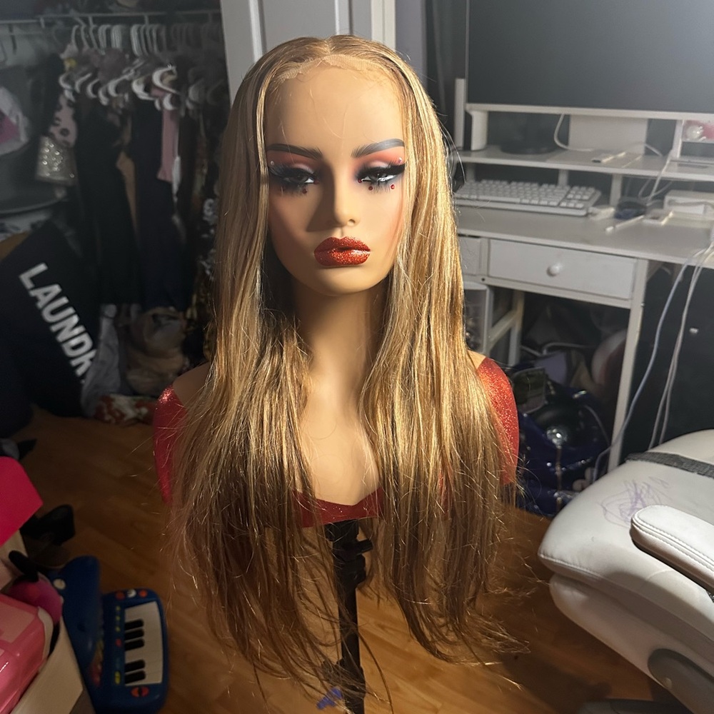 Glueless human hair wig